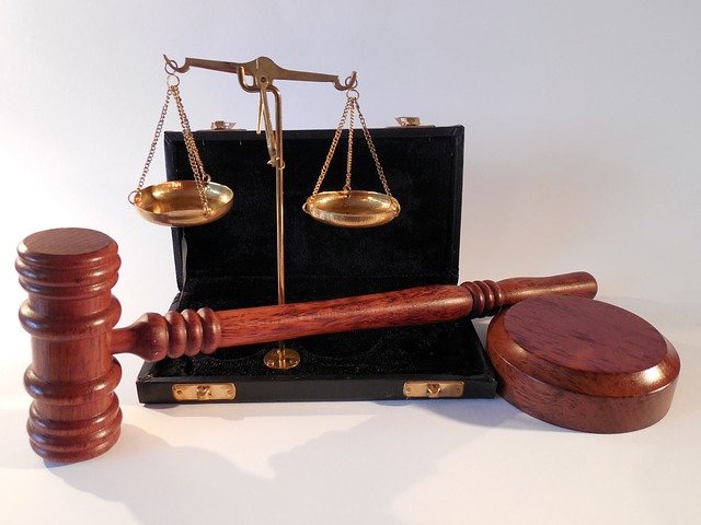 W czym zdoła nam wesprzeć radca prawny? W jakich sytuacjach i w jakich kompetencjach prawa pomoże nam radca prawny?